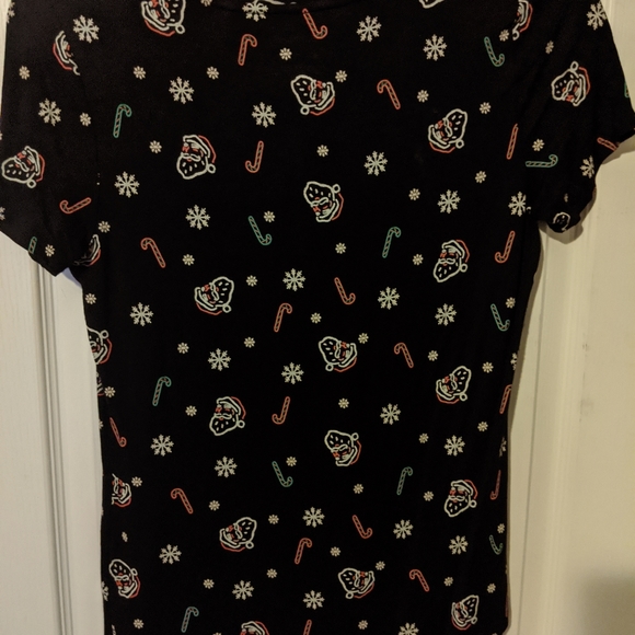 Apt 9 Christmas Santa, Candy Cane, & Snowflakes Short Sleeve Black T-shirt - Picture 5 of 7